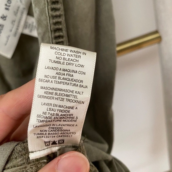 Anthropologie Cloth & Stone Burlingame Wrap V-Neck Romper Olive Green Size S - Picture 7 of 8